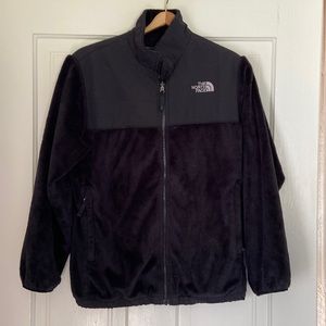 The North Face black classic fleece jacket